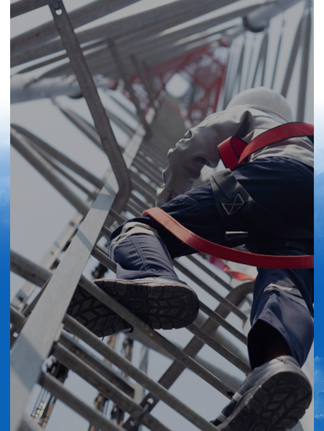 安全第一の鉄塔工事 楽しさと明るさを大切に、一ノ送電合同会社